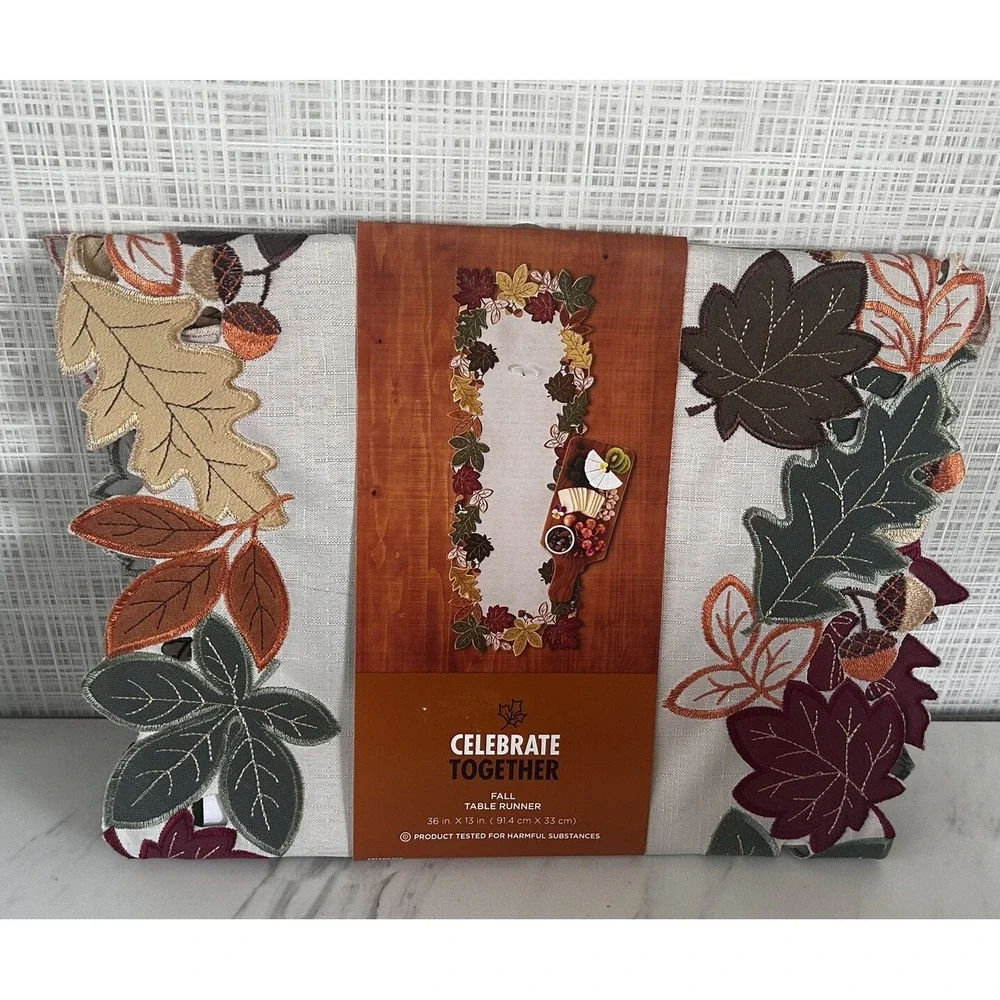 Fall Autumn‎ Table Runner Leaves Cutouts Gorgeous! New! Fall Colors 36